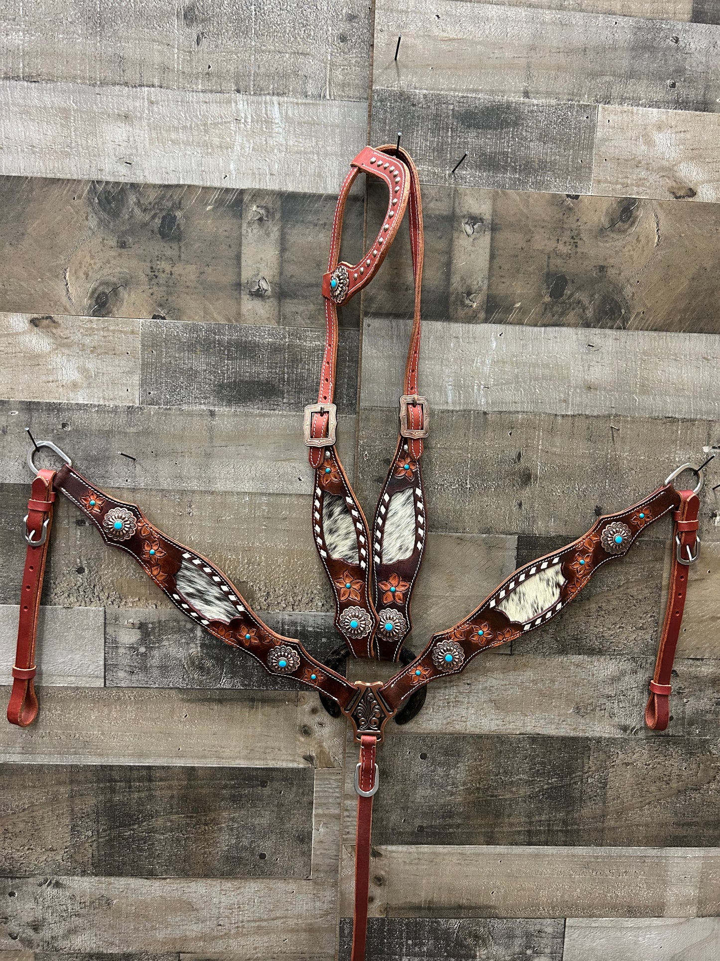 Hair On Hide Tack Set