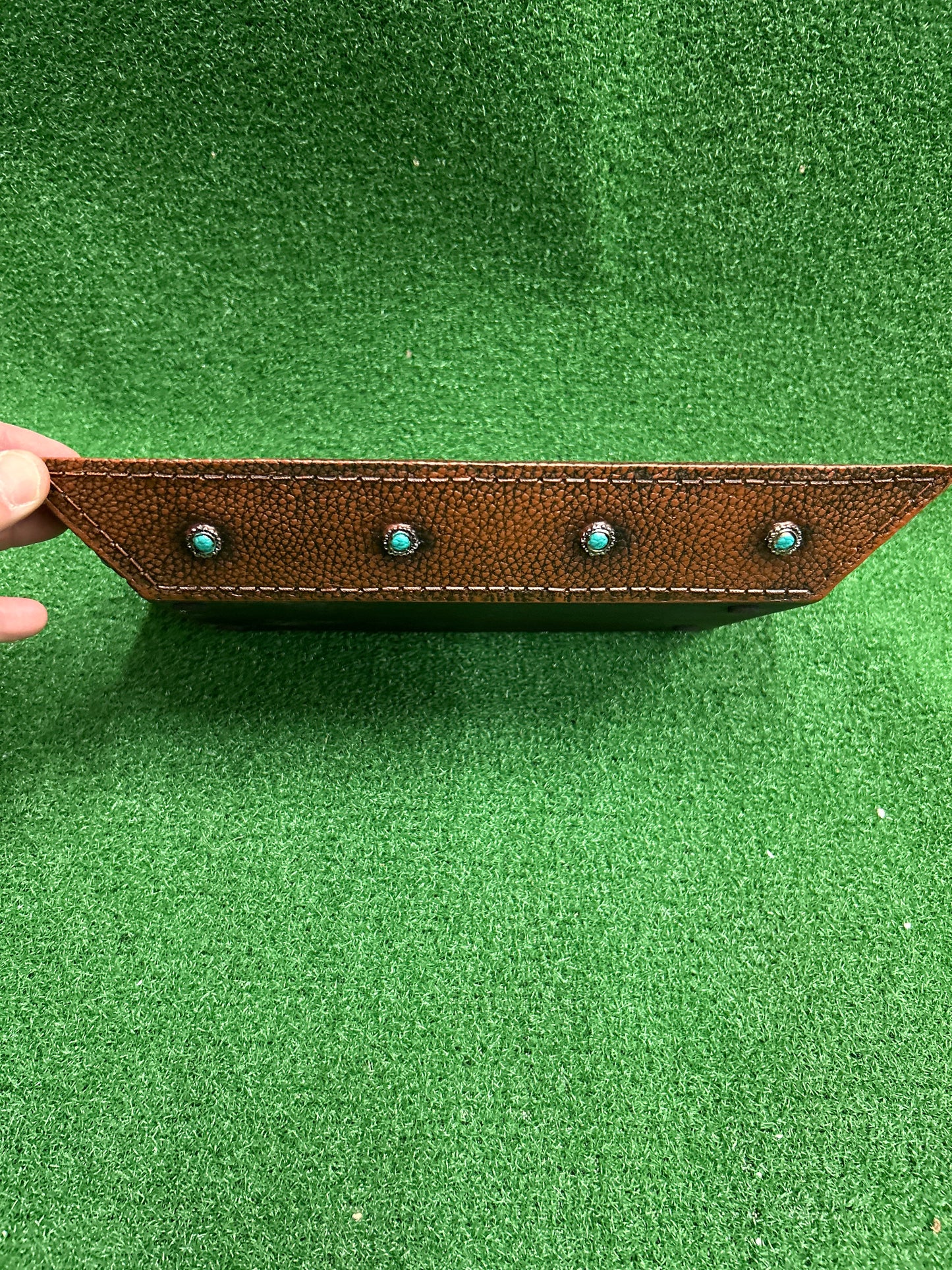 13”x9”x2” Center Piece