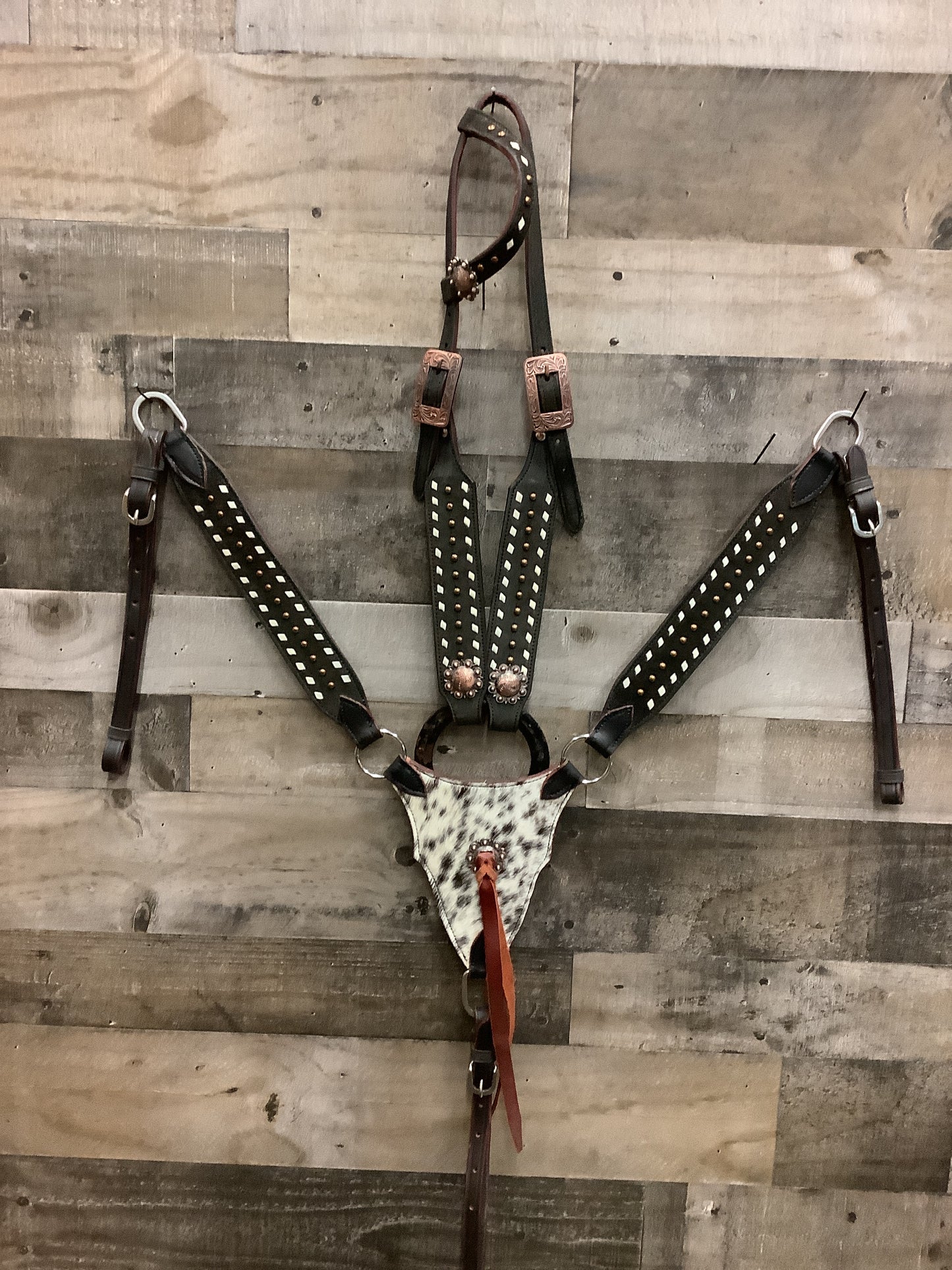 Gladiator Hair On Hide Tack Set ❇️Free Shipping ❇️