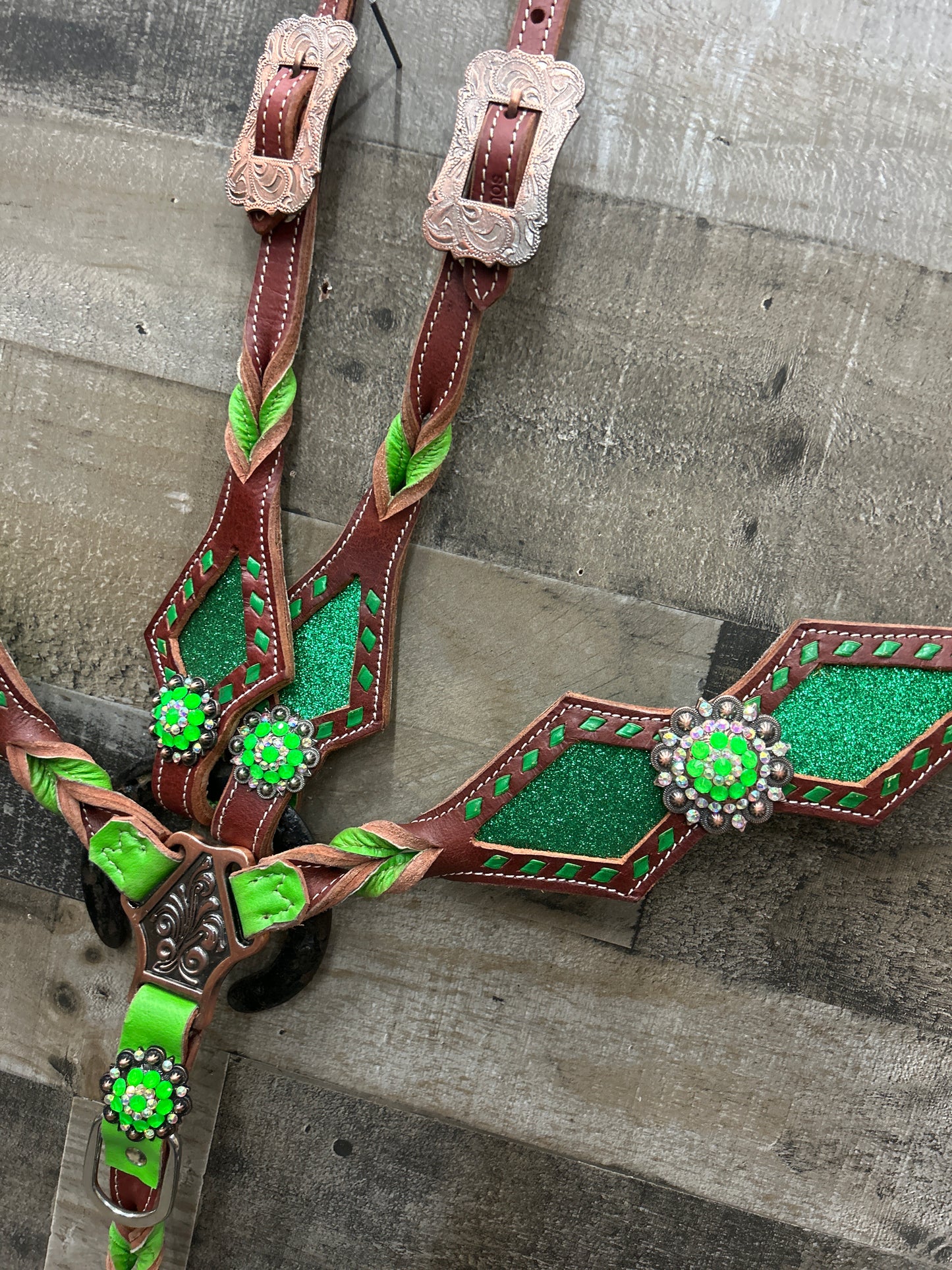 Latigo Leather Tack Set With Glitter