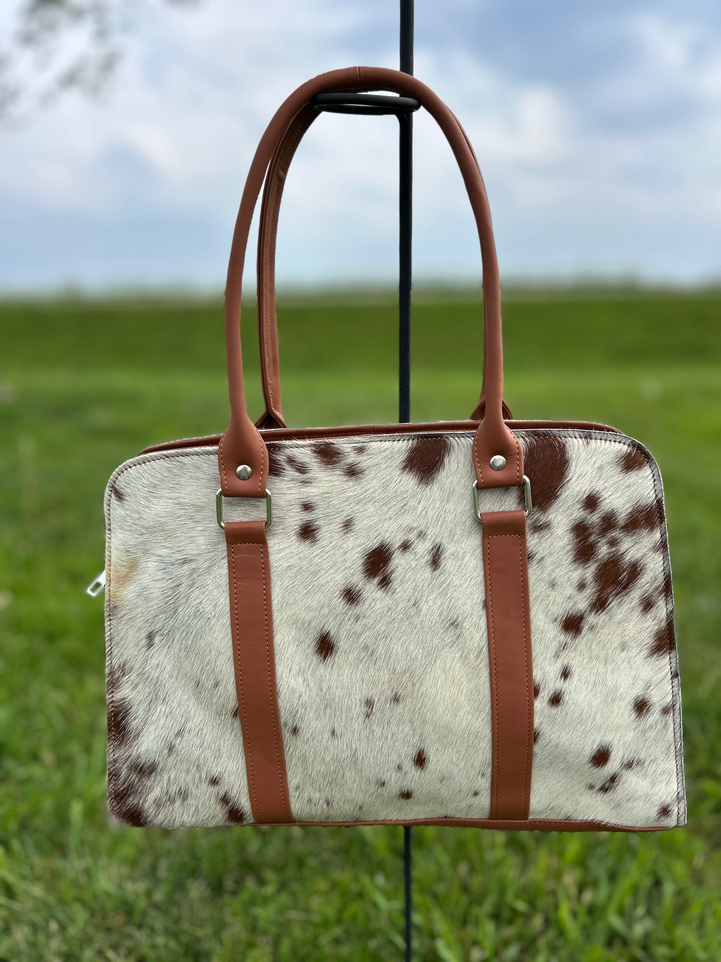 Leather Designer Dual Compartment Purse With Cowhide