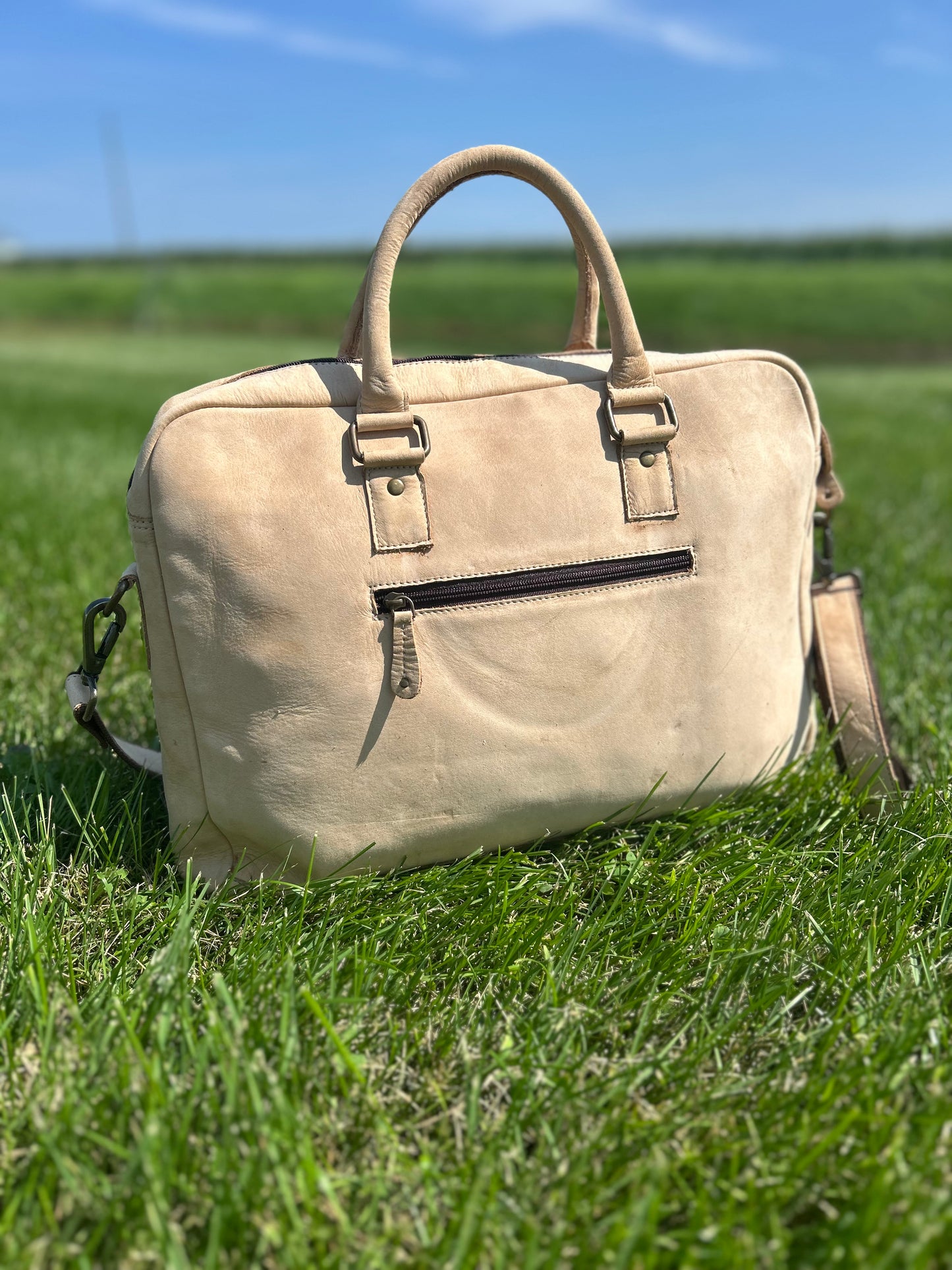 100% Leather With Cowhide 12x16x3