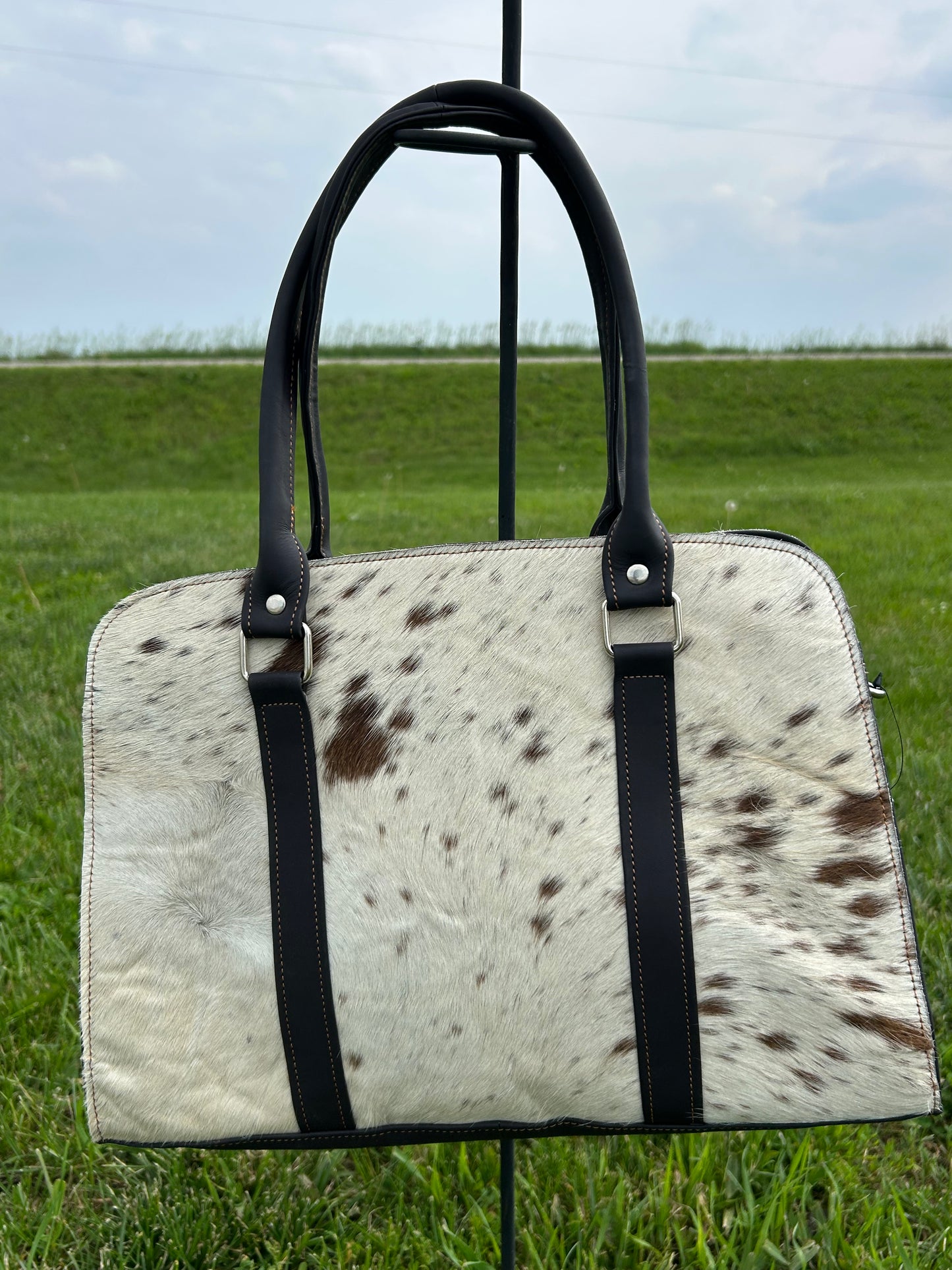 Leather Designer Dual Compartment Purse With Cowhide