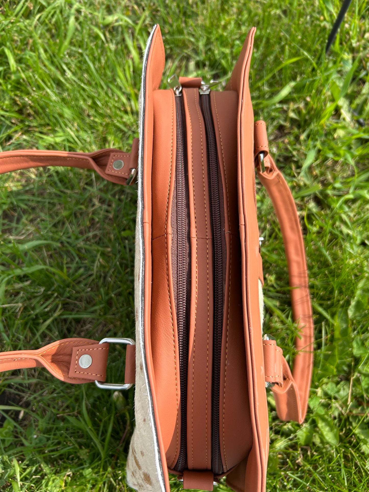 Leather Designer Dual Compartment Purse With Cowhide