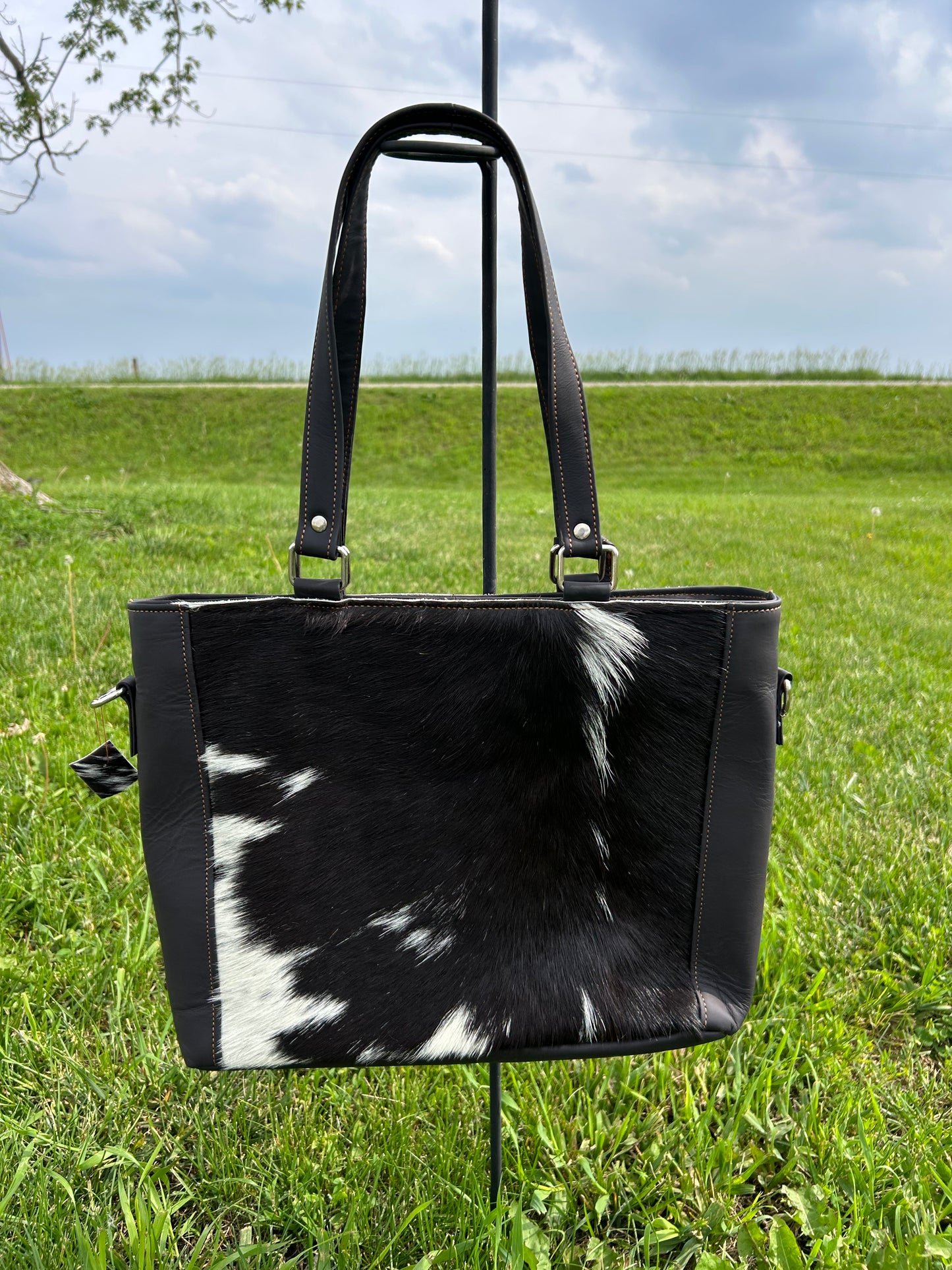 Leather Designer Dual Compartment Purse With Cowhide
