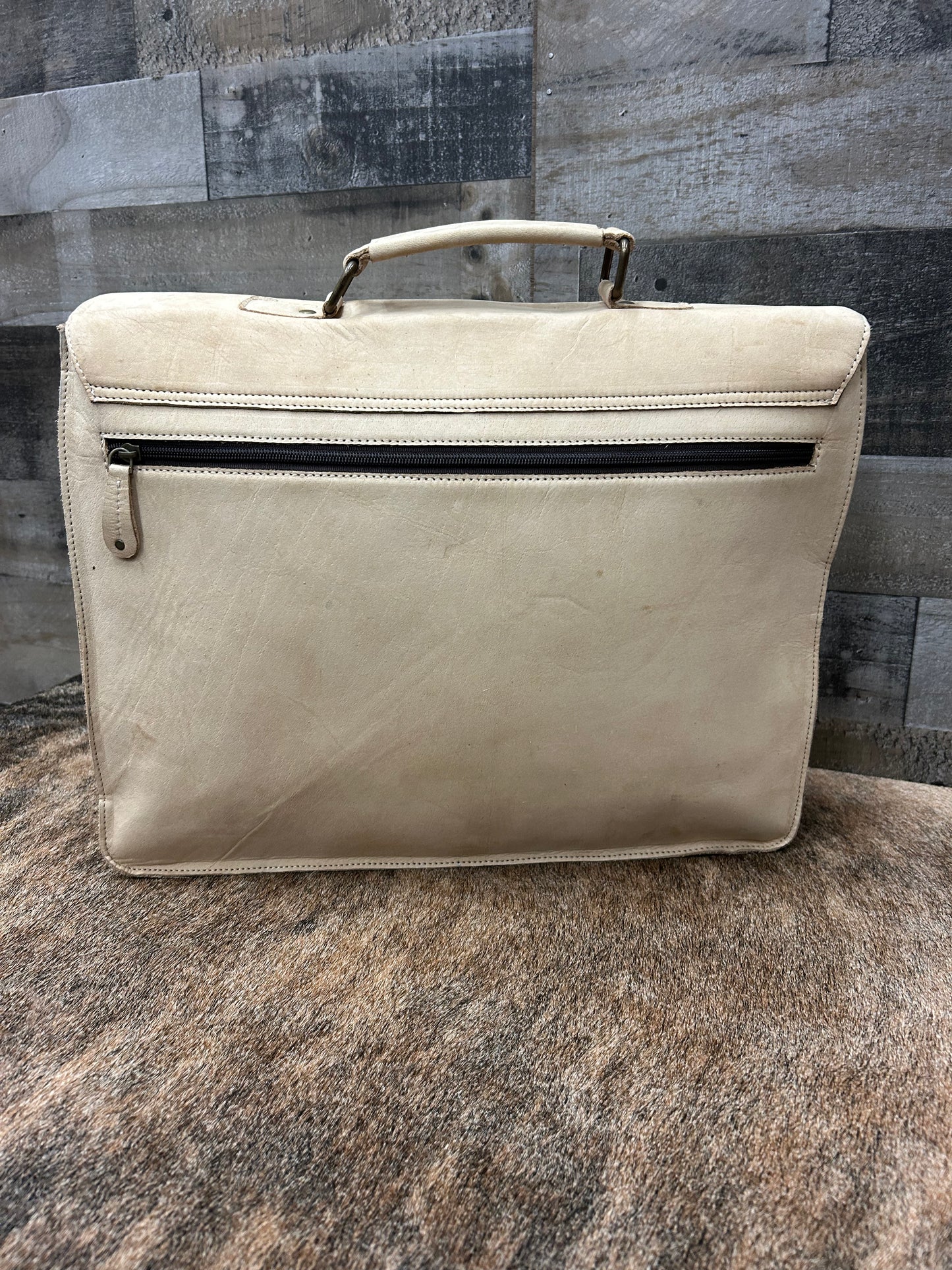 The Business Briefcase Traveler 16x12x3 With Padded Laptop Compartment inside