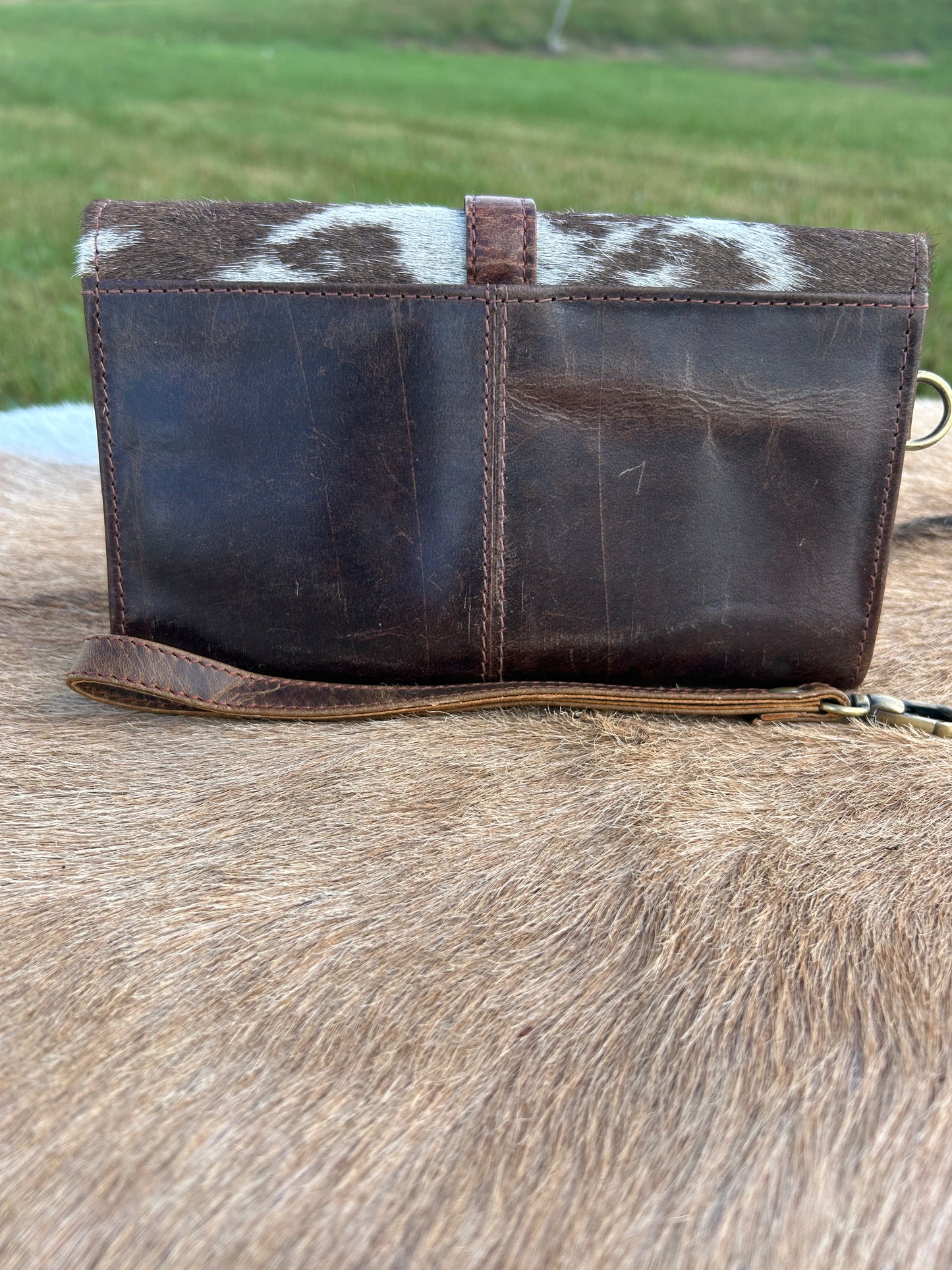 4”x8” Clutch