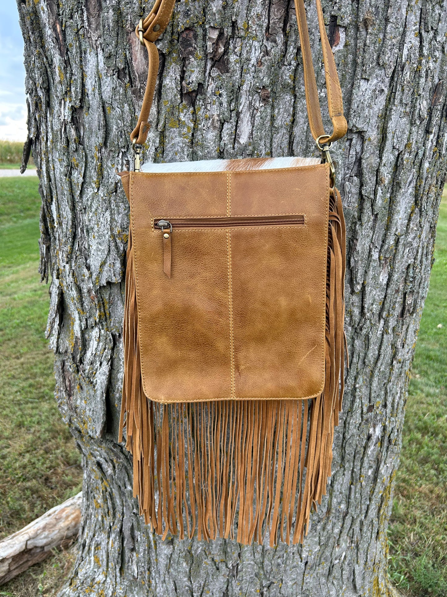 Luxury Boho Hand Tooled Cowhide Leather Crossbody ♦️ Free Shipping ♦️