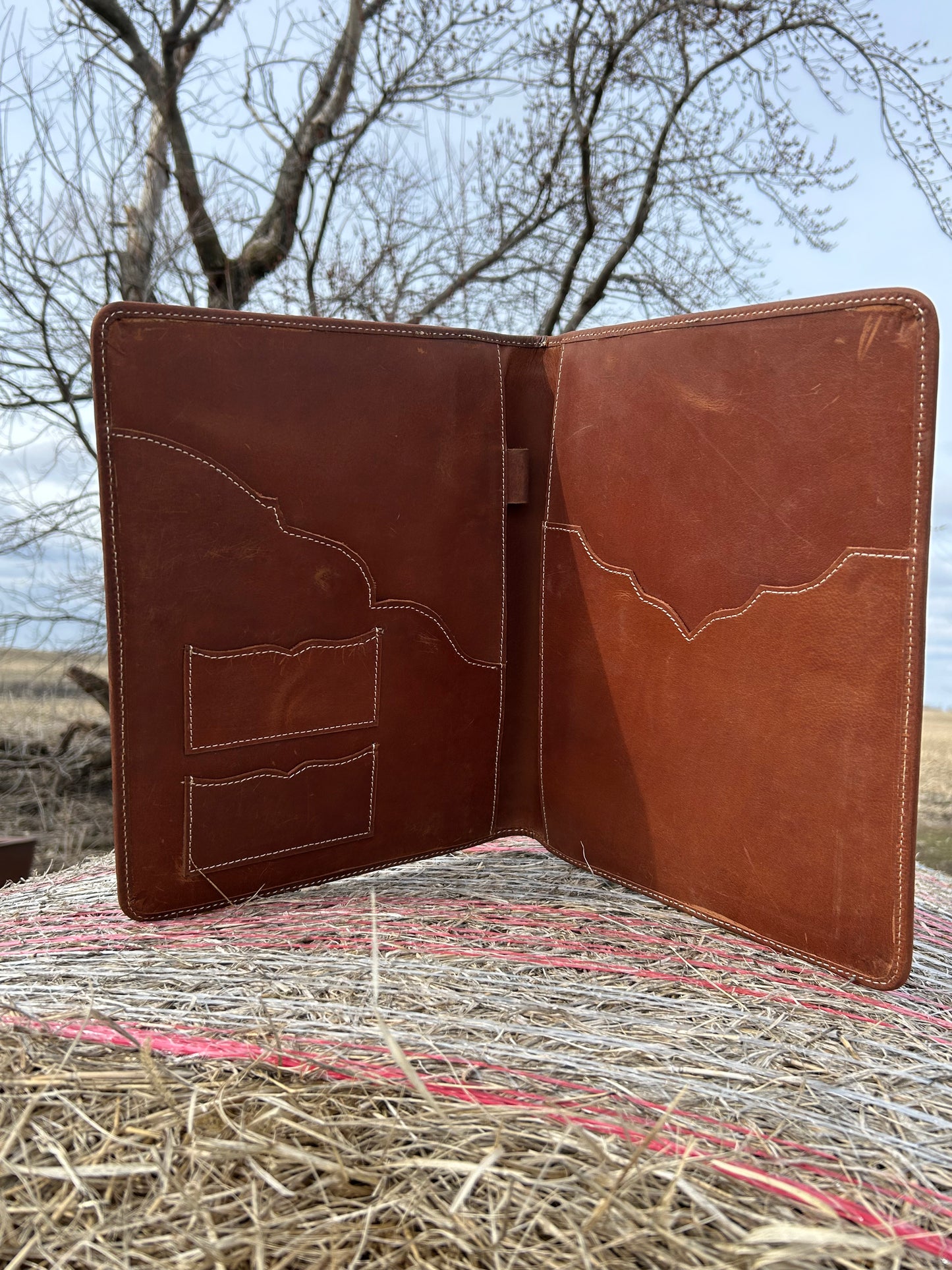 10x12 Leather Portfolio ✳️ FREE SHIPPING✳️