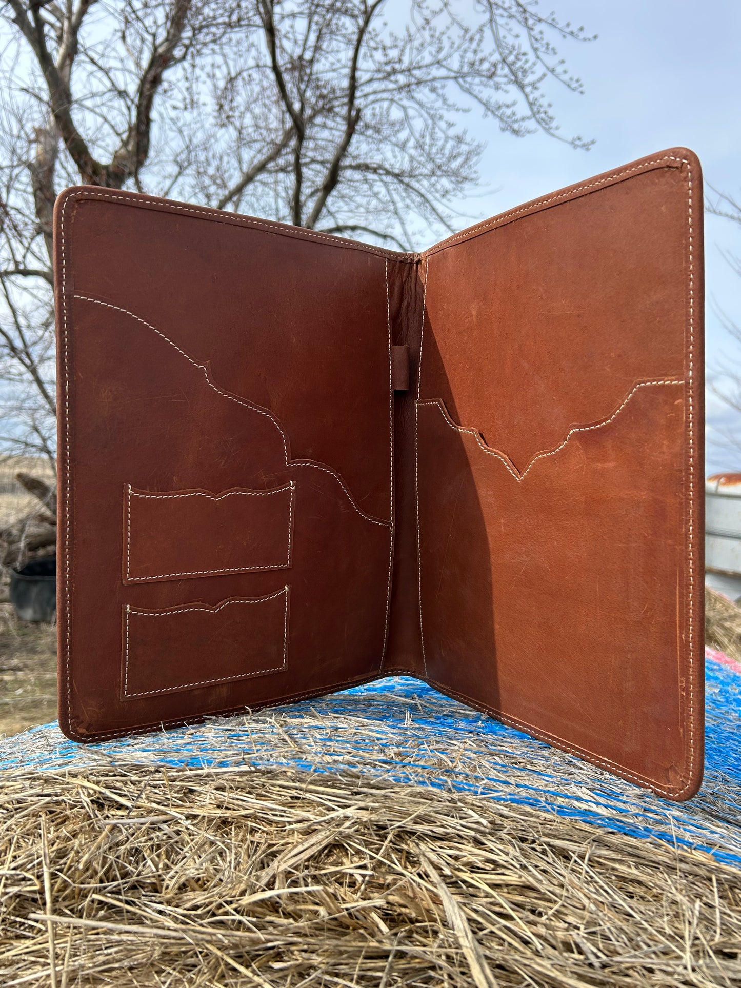 10x12 Leather Portfolio ✳️ FREE SHIPPING✳️