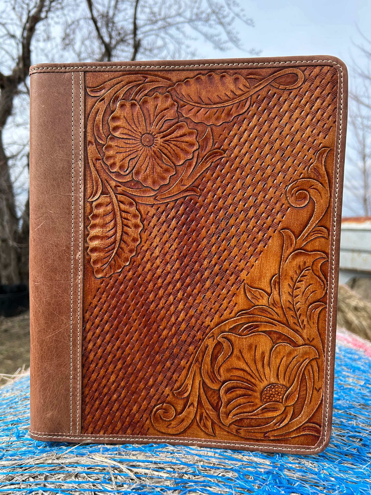 10x12 Leather Portfolio ✳️ FREE SHIPPING✳️