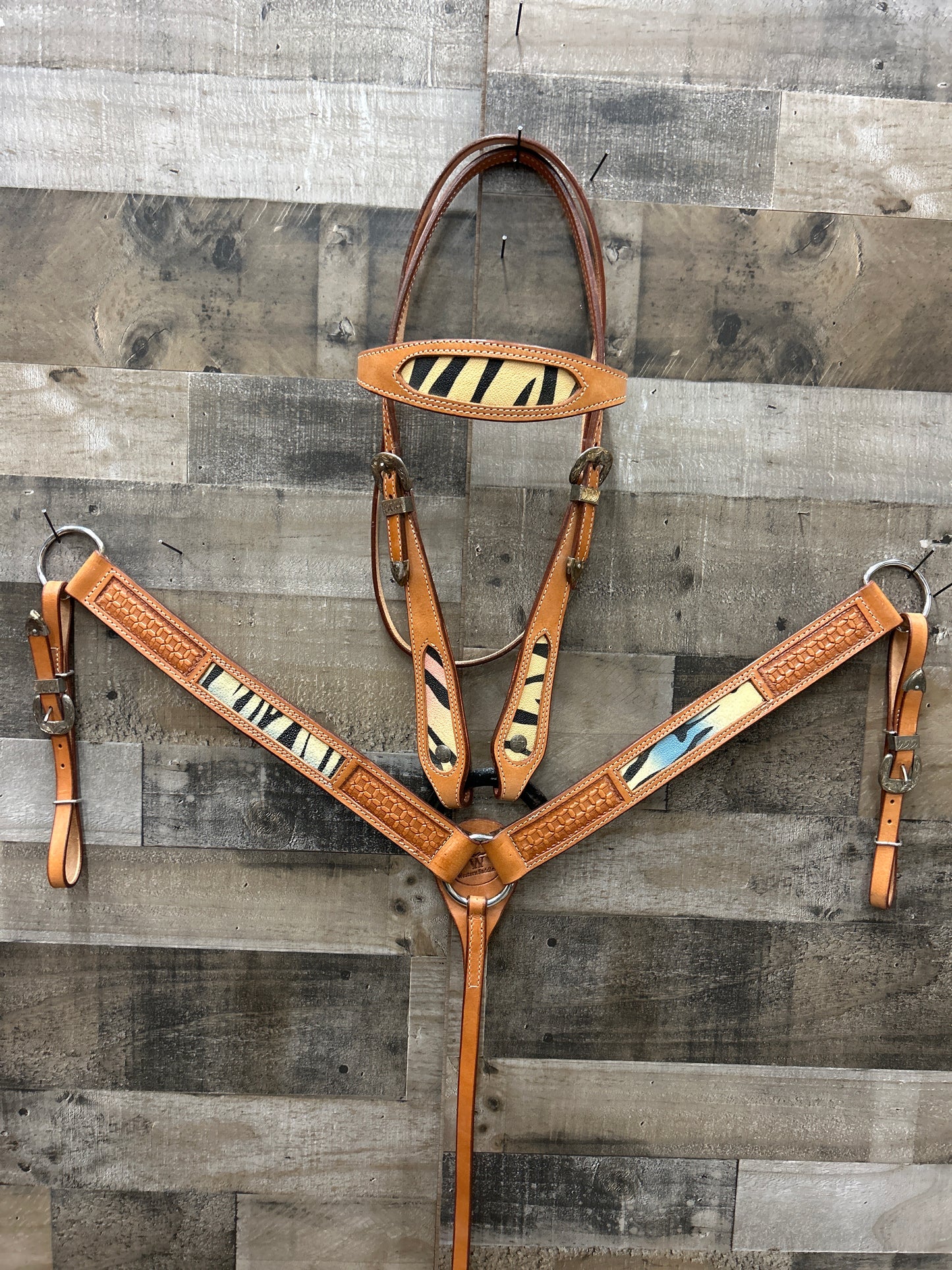 Leather Tack Set