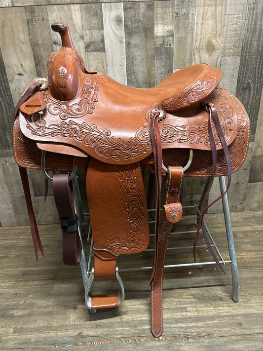 15" Western Draft Saddle 8" Gullet (Free Shipping )