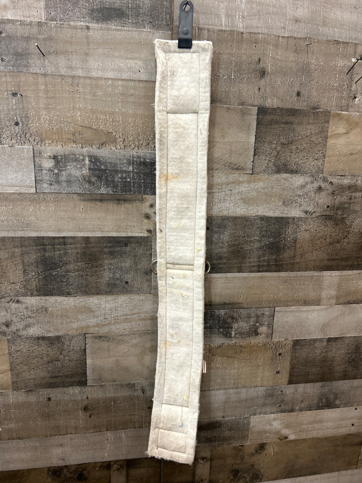 Used 34” Fabtron felt cinch