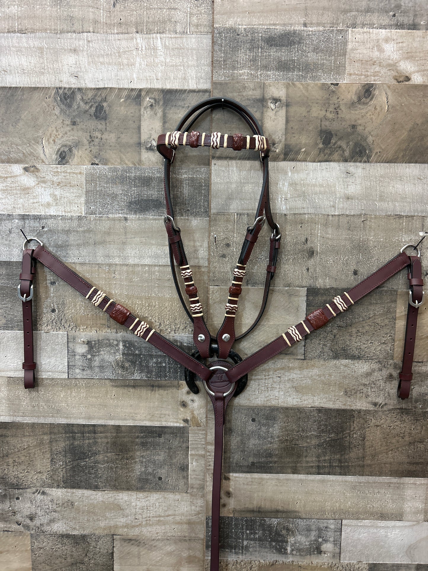 Hot Oiled Tack Set With Rawhide