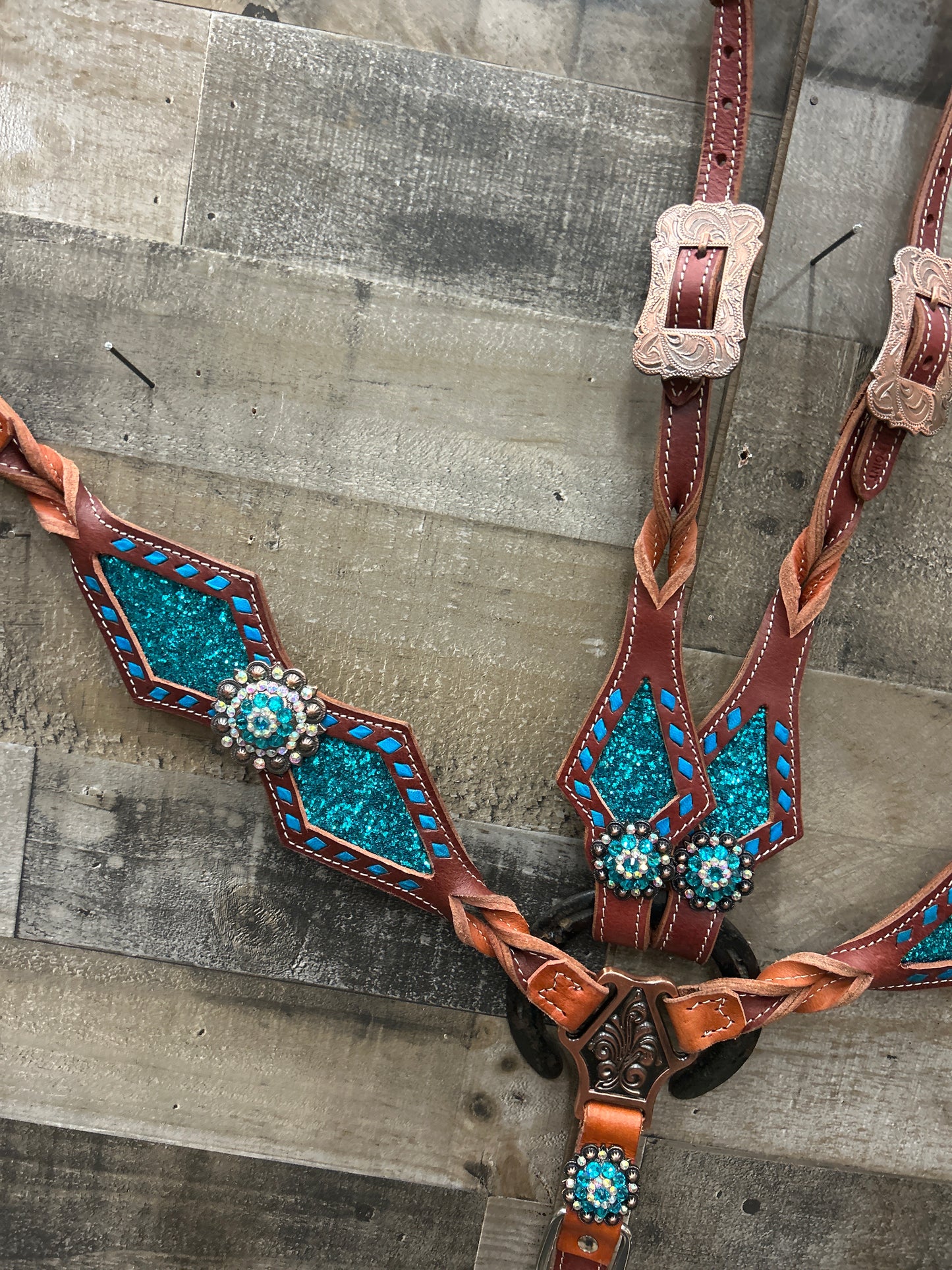 Latigo Leather Tack Set With Glitter
