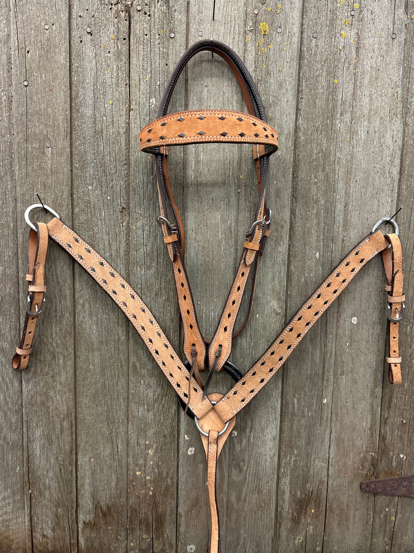 Roughout Tack Set