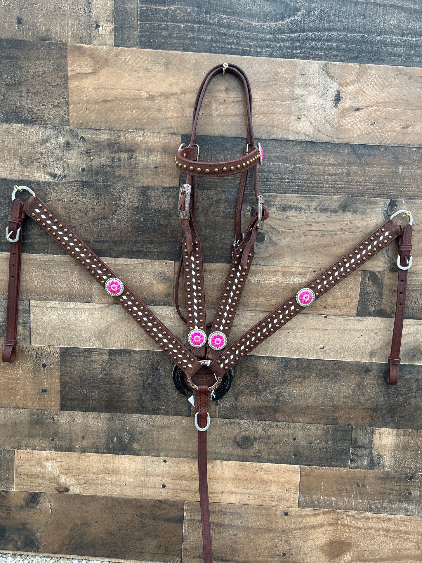Roughout Leather Tack Set