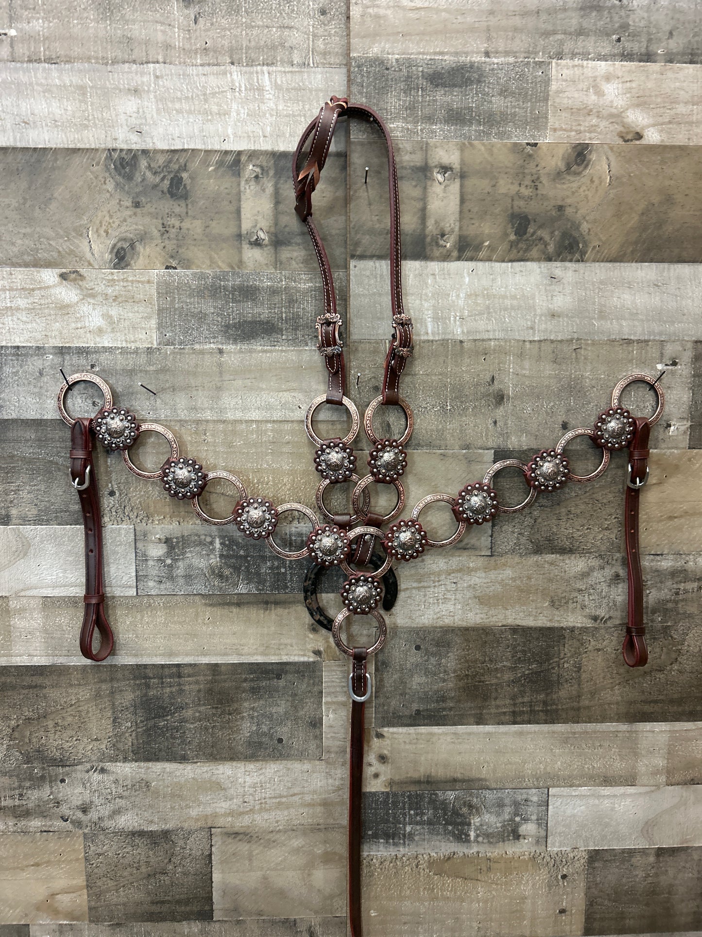 Ring Set With Barrel Racer Conches