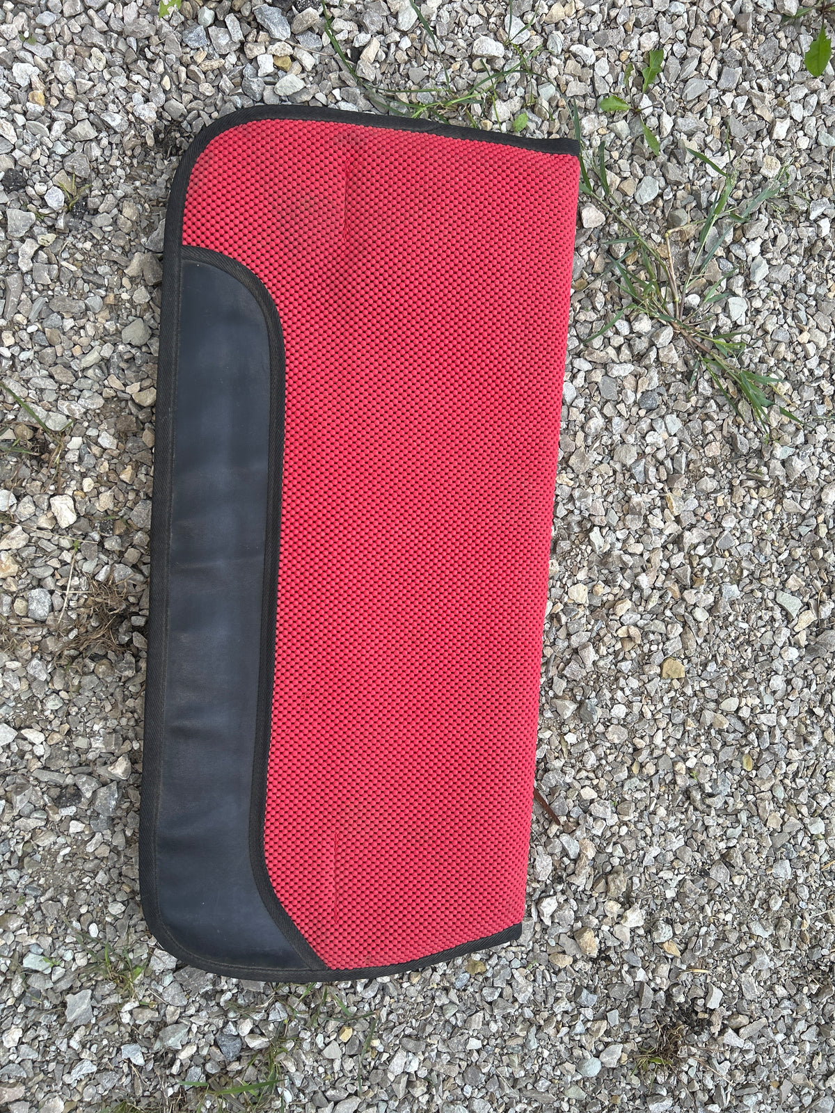 Used 30x30 Waffle Perforated Pad