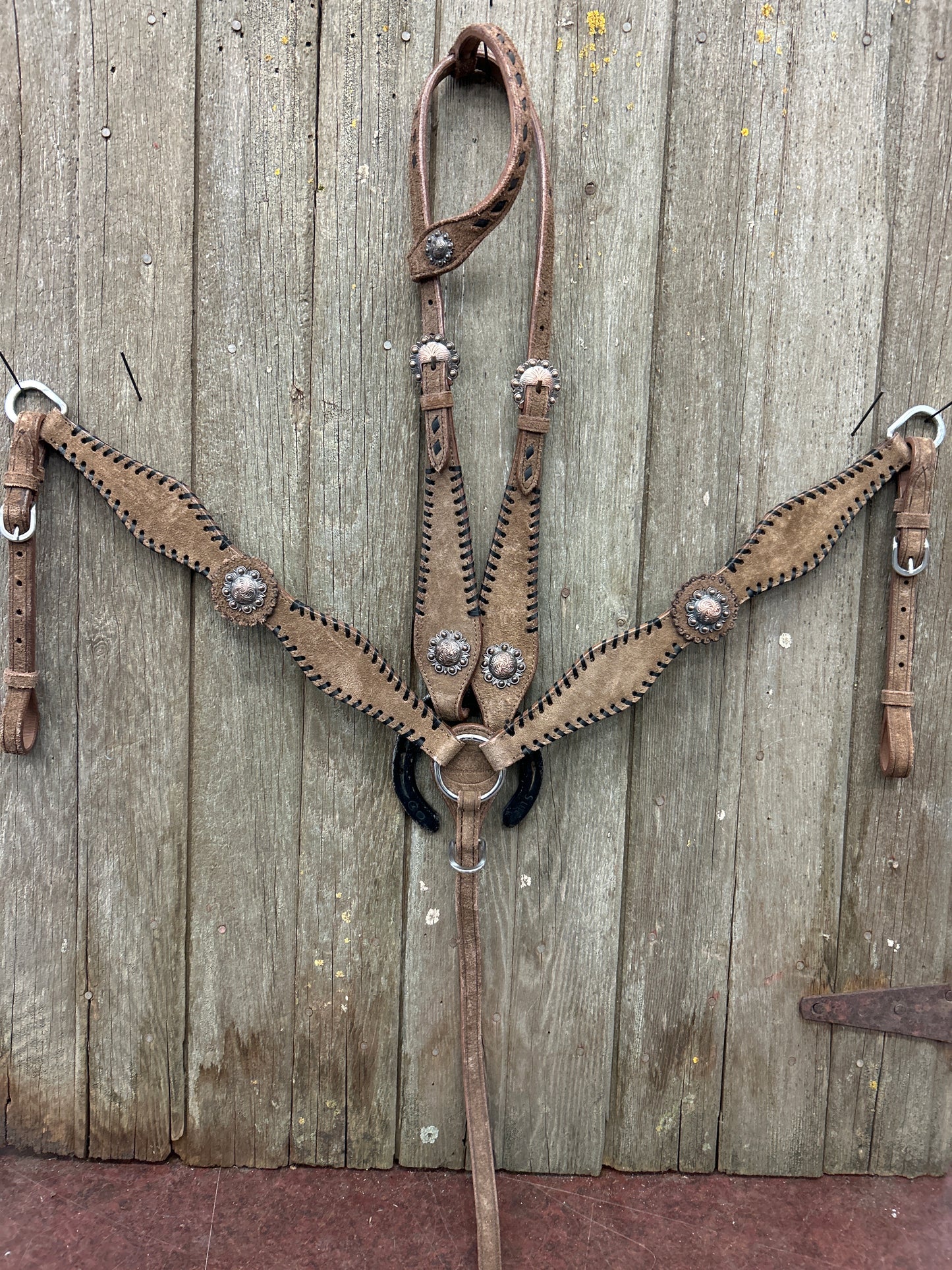 Roughout Tack Set