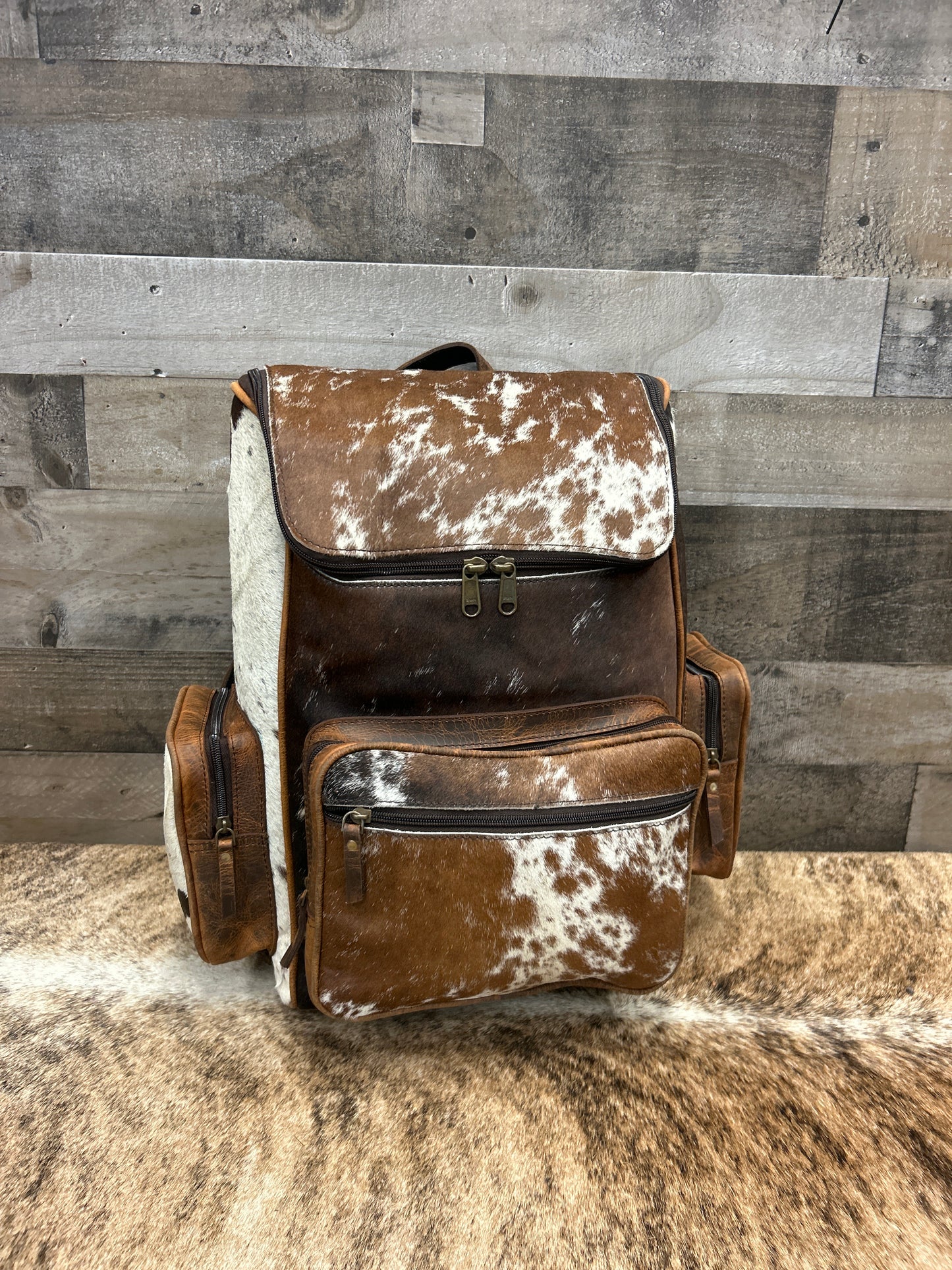 100% Leather With Cowhide Backpack With Lots Of Storage 16x16x6  ✳️Free Shipping ✳️