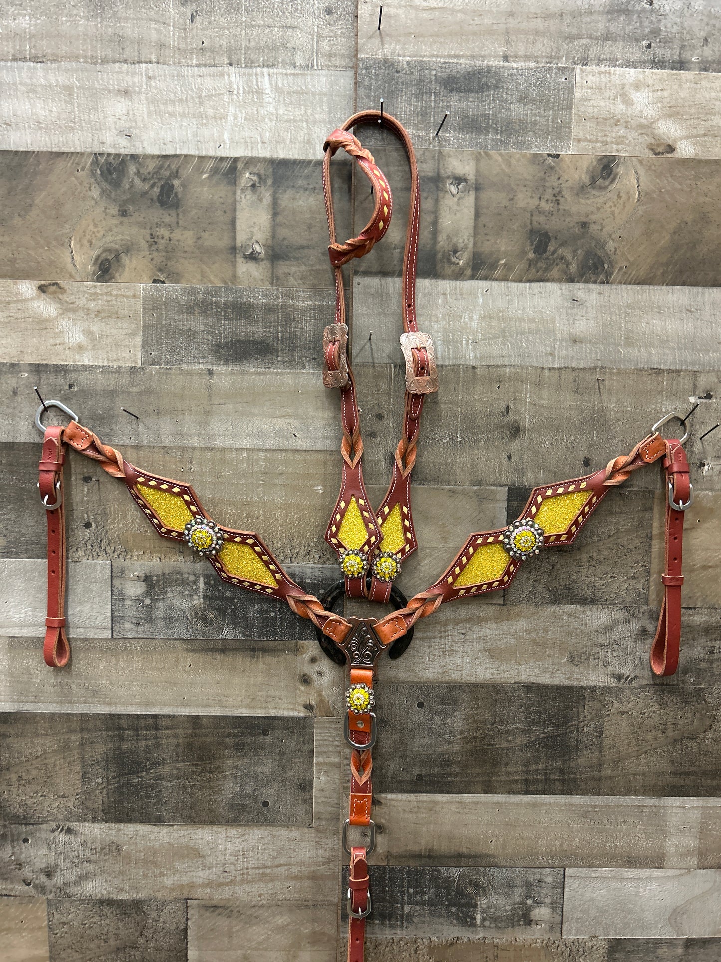 Latigo Leather Tack Set With Glitter