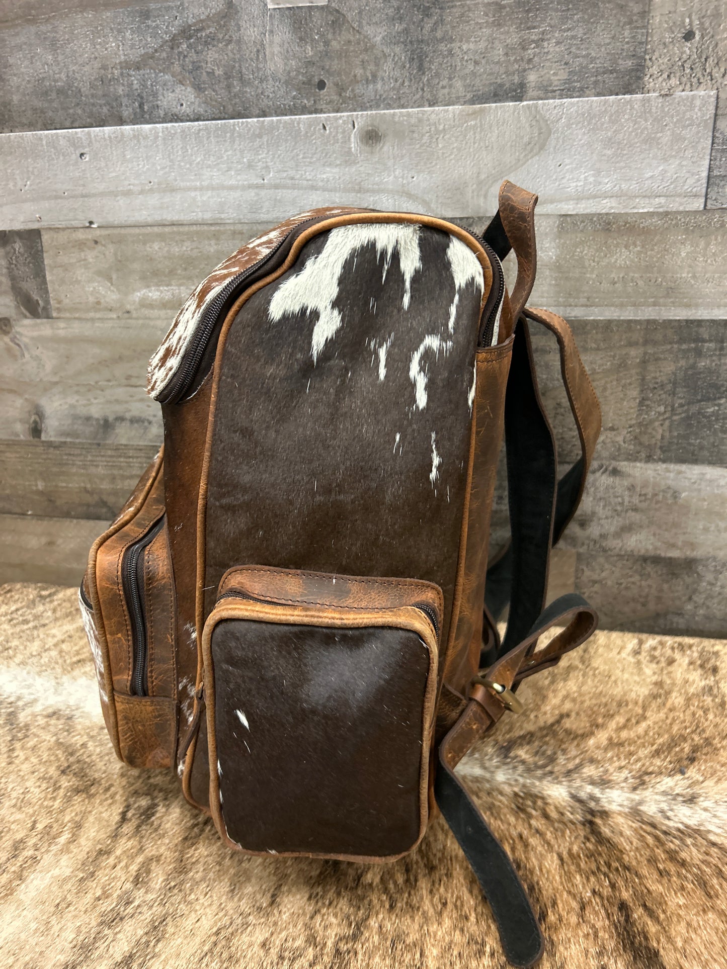 100% Leather With Cowhide Backpack With Lots Of Storage 16x16x6  ✳️Free Shipping ✳️