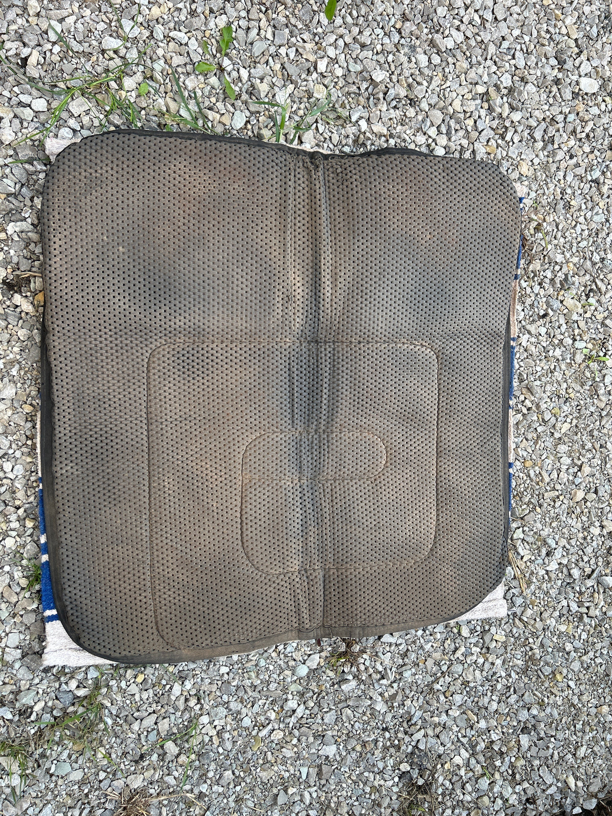 Used 30x32 Waffle Bottom Pad