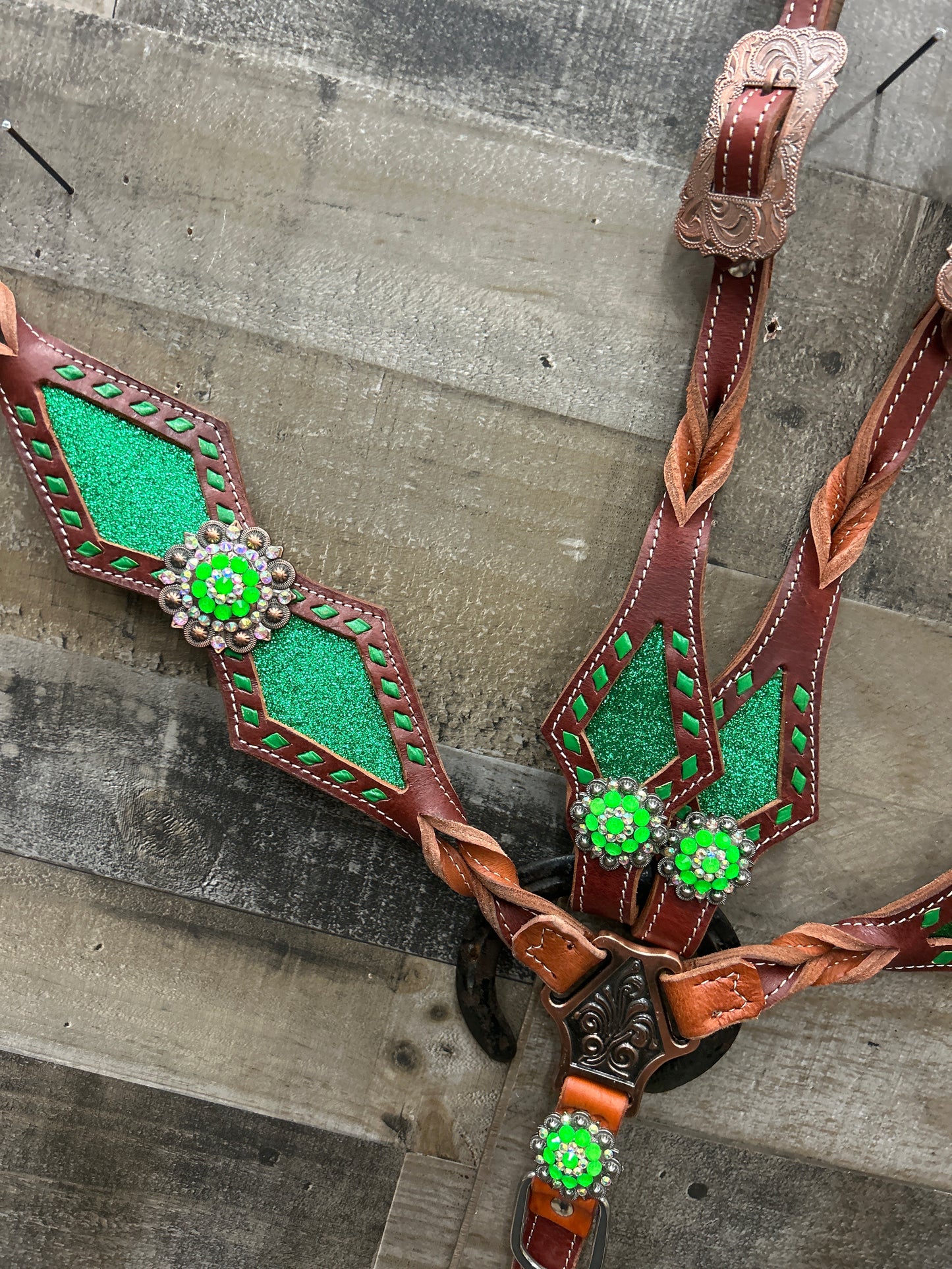 Latigo Leather Tack Set With Glitter