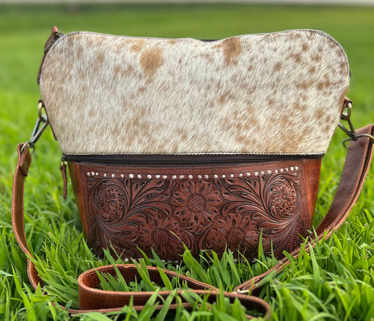 100% Leather With Cowhide 14x5 Zipper Compartment In Front Purse is 11x15