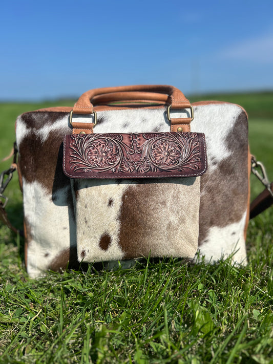 100% Leather With Cowhide Traveler 16x13x3 With 7x7x2 Front Pocket