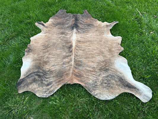 6x7 Cowhide ✳️FREE SHIPPING ✳️