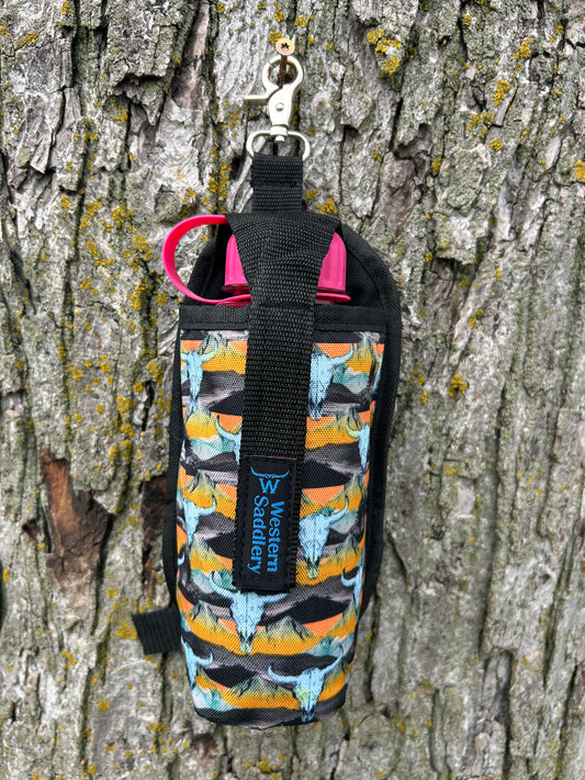 Insulated Water Bottle Carrier. Holds 16 to 32 oz Bottle