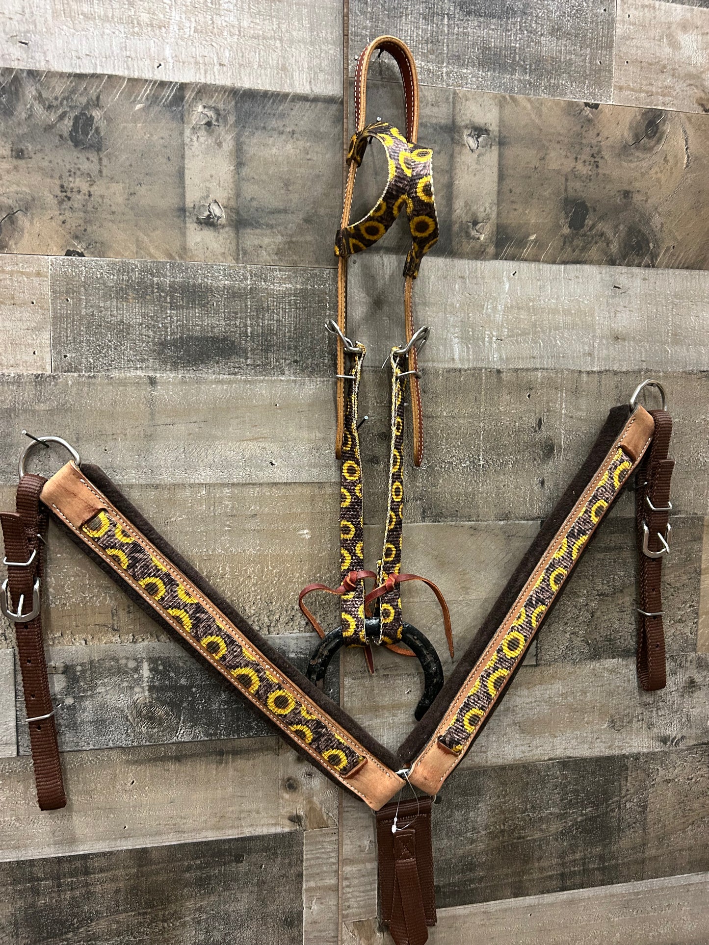Hybrid Tack Set