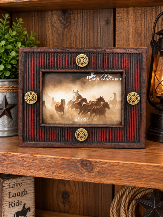 Western Style Picture Frame Holds A 6x4 Picture