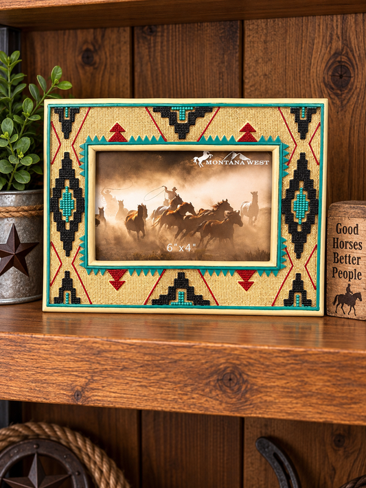 Western Style Picture Frame Holds A 6x4 Picture