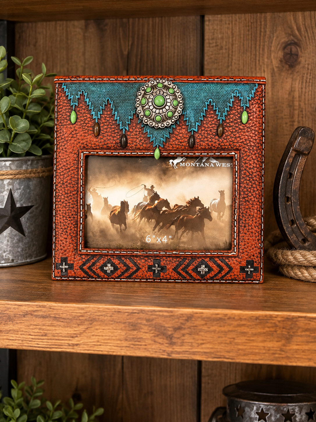Western Style Picture Frame Holds A 6x4 Picture