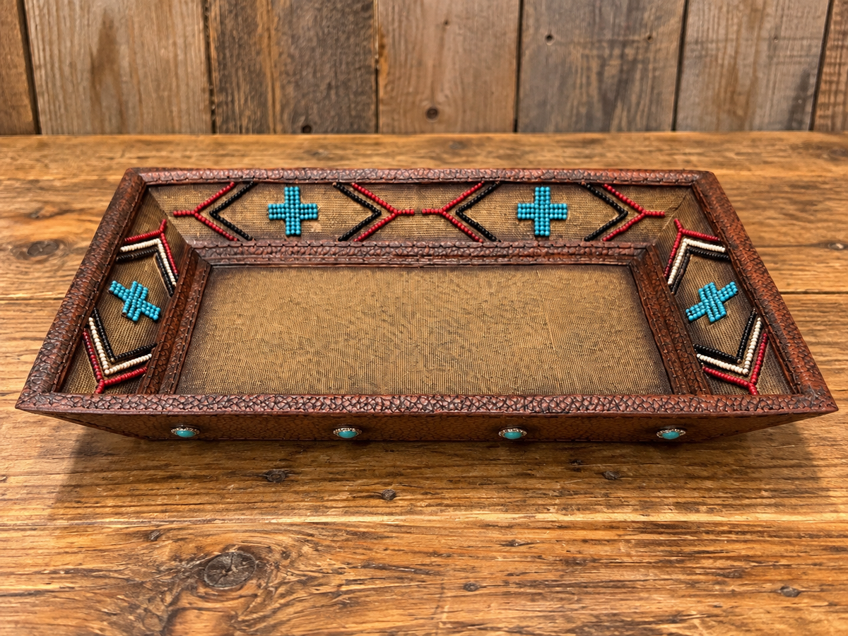 Resin center piece 13” L 9” W 2” D