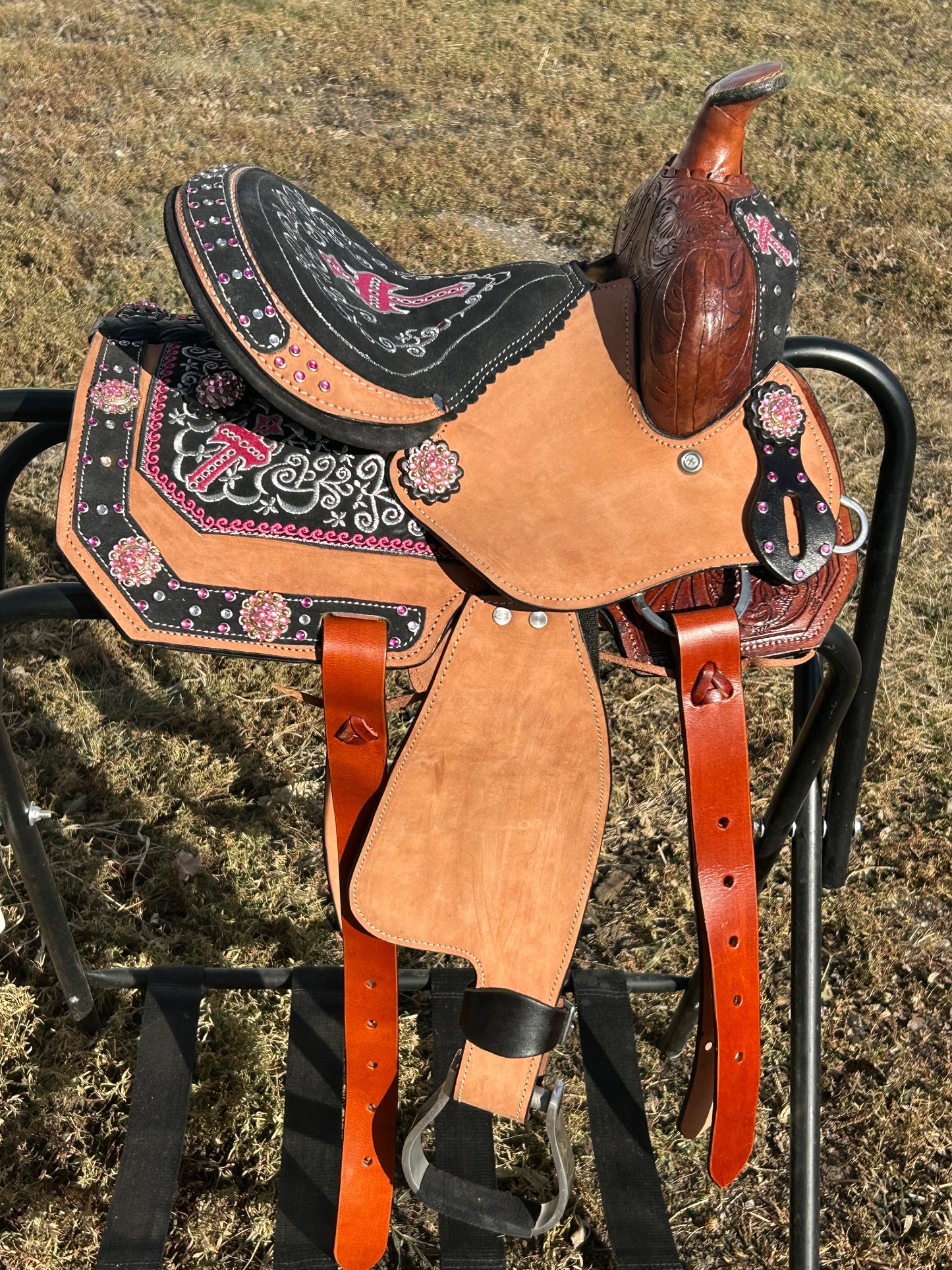 10” Fancy Pony Saddle SUPER CUTE 🥰