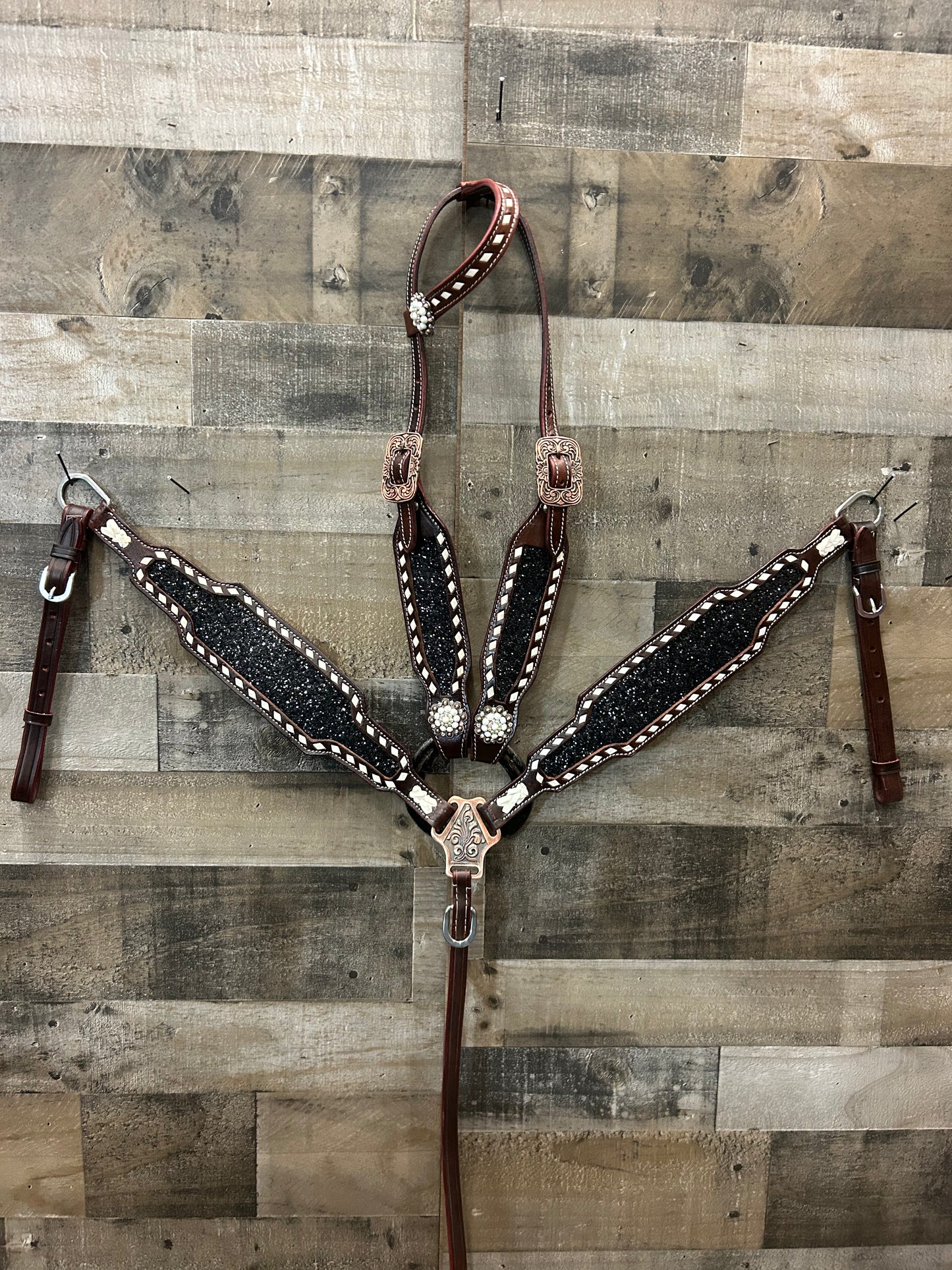 Tack Set Black Glitter